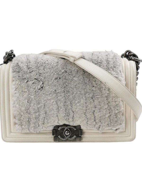 Chanel Leboy