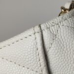 Chanel Quilted Calfskin CC Crossbody (Шанель) — фото 14