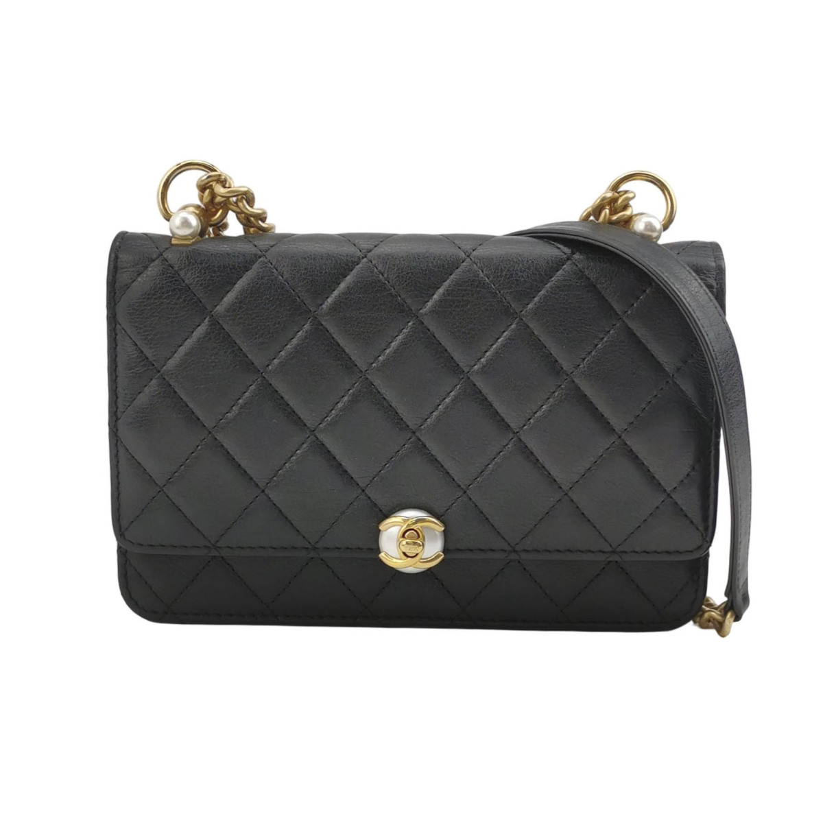 Chanel Quilted Calfskin CC Crossbody (Шанель) — фото 1