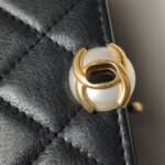 Chanel Quilted Calfskin CC Crossbody (Шанель) — фото 17