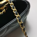 Chanel Quilted Calfskin CC Crossbody (Шанель) — фото 12