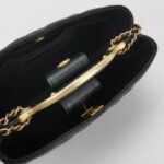 Chanel Quilted Calfskin CC Crossbody (Шанель) — фото 7