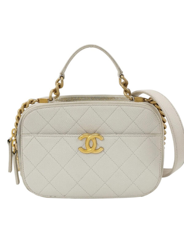 Chanel Quilted Calfskin CC Crossbody (Шанель)