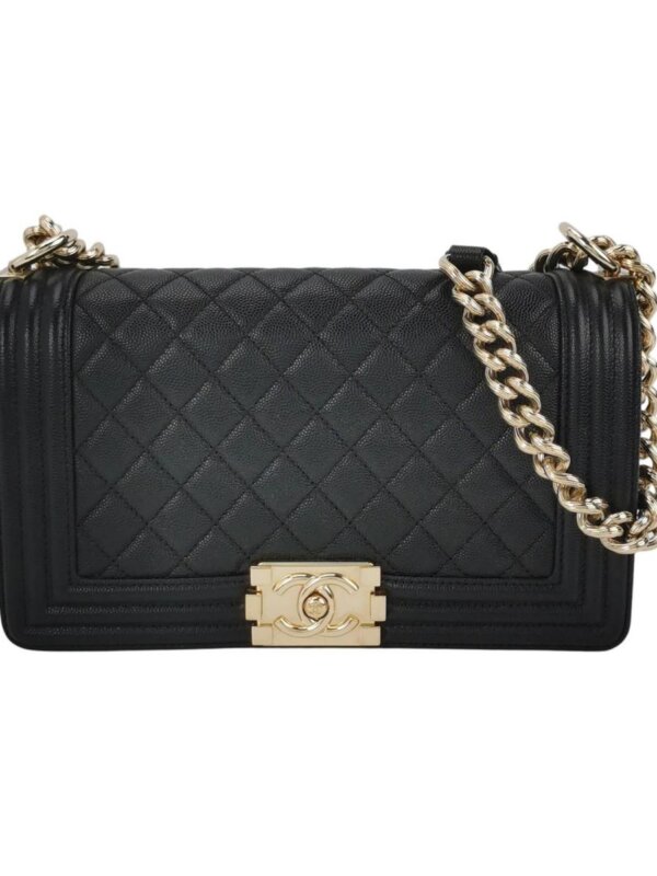 Chanel Leboy