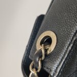 Chanel Quilted Calfskin CC Crossbody (Шанель) — фото 17