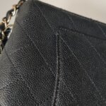 Chanel Quilted Calfskin CC Crossbody (Шанель) — фото 18