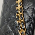 Chanel Quilted Calfskin CC Crossbody (Шанель) — фото 12