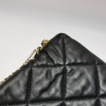 Chanel Quilted Lambskin CC Crossbody (Шанель) — фото 21