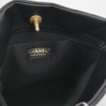 Chanel Quilted Lambskin CC Crossbody (Шанель) — фото 8
