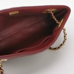 Chanel Quilted Lambskin CC Shoulder Bag (Шанель) — фото 7