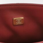 Chanel Quilted Lambskin CC Shoulder Bag (Шанель) — фото 8