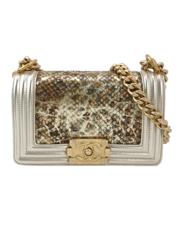 Chanel Leboy
