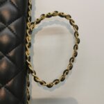 Chanel Quilted Lambskin CC Crossbody (Шанель) — фото 21