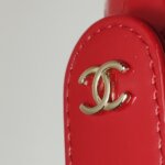 Chanel Quilted Patent CC Shoulder Bag (Шанель) — фото 11