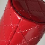 Chanel Quilted Patent CC Shoulder Bag (Шанель) — фото 14