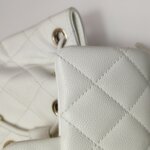 Chanel Quilted Calfskin CC Backpack (Шанель) — фото 18