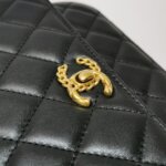 Chanel Quilted Calfskin CC Crossbody (Шанель) — фото 14