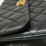 Chanel Quilted Calfskin CC Crossbody (Шанель) — фото 18