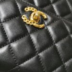 Chanel Quilted Calfskin CC Crossbody (Шанель) — фото 19