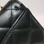Chanel Quilted Calfskin CC Crossbody (Шанель) — фото 25
