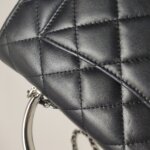 Chanel Quilted Lambskin CC Crossbody (Шанель) — фото 18