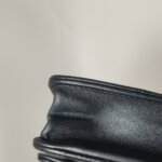 Chanel Quilted Lambskin CC Crossbody (Шанель) — фото 23