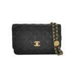 Chanel Quilted Calfskin CC Crossbody (Шанель) — миниатюра 1
