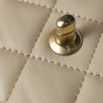 Chanel Quilted Lambskin CC Crossbody (Шанель) — фото 15