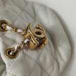 Chanel Quilted Calfskin CC Crossbody (Шанель) — фото 14