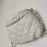 Chanel Quilted Calfskin CC Crossbody (Шанель) — фото 16
