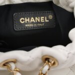 Chanel Quilted Calfskin CC Crossbody (Шанель) — фото 8