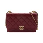 Chanel Quilted Calfskin CC Shoulder Bag (Шанель) — миниатюра 1