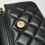 Chanel Quilted Lambskin Shoulder Bag (Шанель) — фото 10