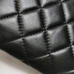 Chanel Quilted Lambskin Shoulder Bag (Шанель) — фото 19